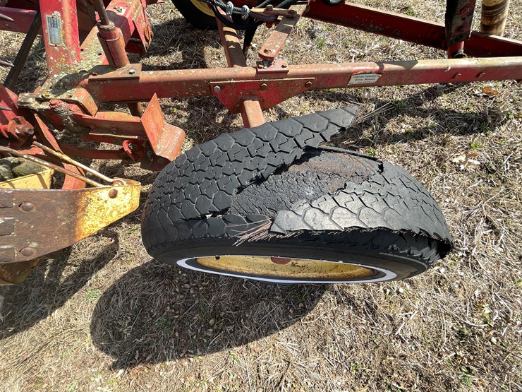 new-holland-455-image-11