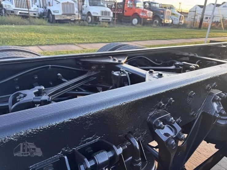 2014-kenworth-t470-image-9