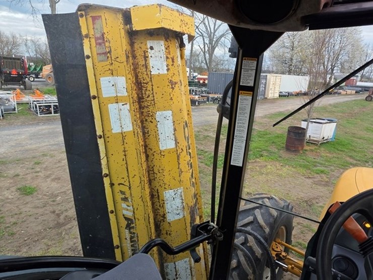 2006-new-holland-ts135a-image-77