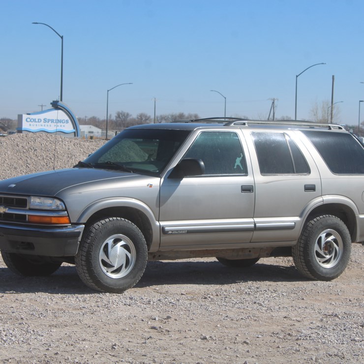 2001 CHEVROLET BLAZER