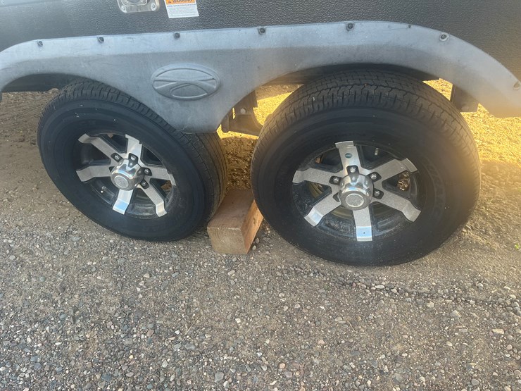 #200-•-2019-cruiser-aire-30bh-fifth-wheel-trailer-(prairie-farm)-(wi-title-in-delay)-image-15