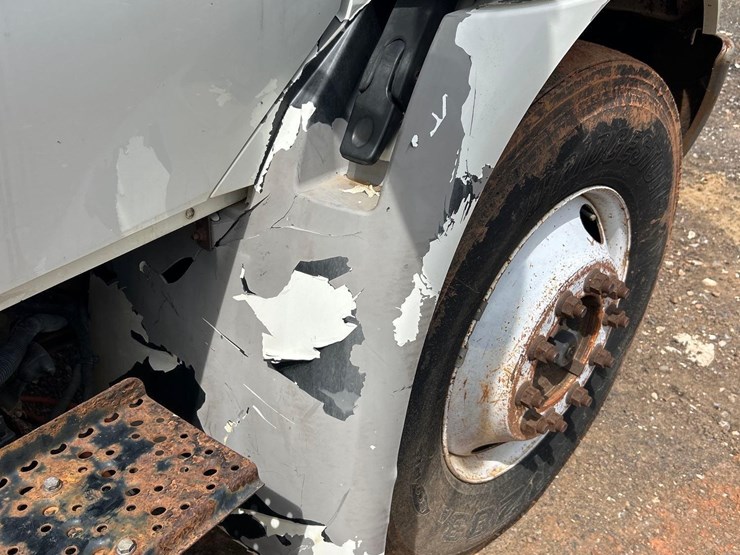 2005-international-4300-image-23