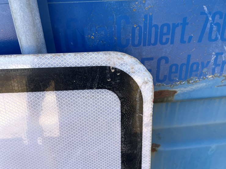 #3933-•-retired-white-fiberglass-road-sign-image-7