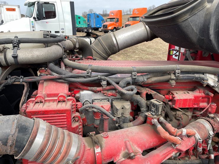2008-peterbilt-386-image-48