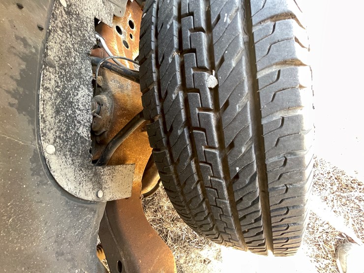 1999-chevrolet-3500-image-48