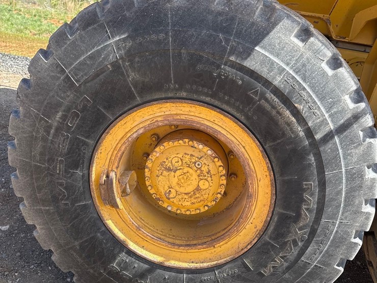 2012-deere-300d-ii-image-21