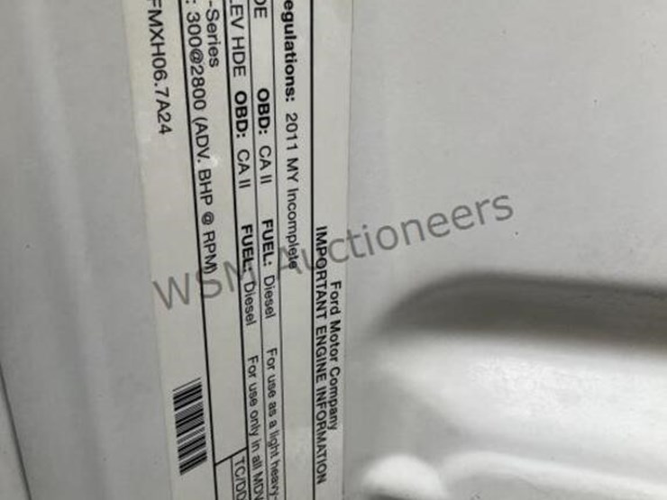 2011-ford-f350-image-13