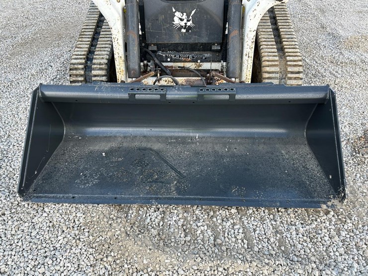 2022-bobcat-t76-image-9