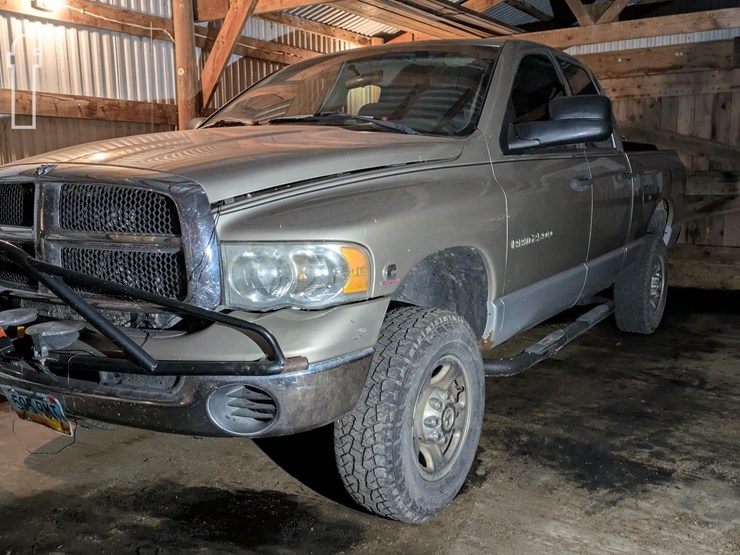 2003-dodge-2500-image-1