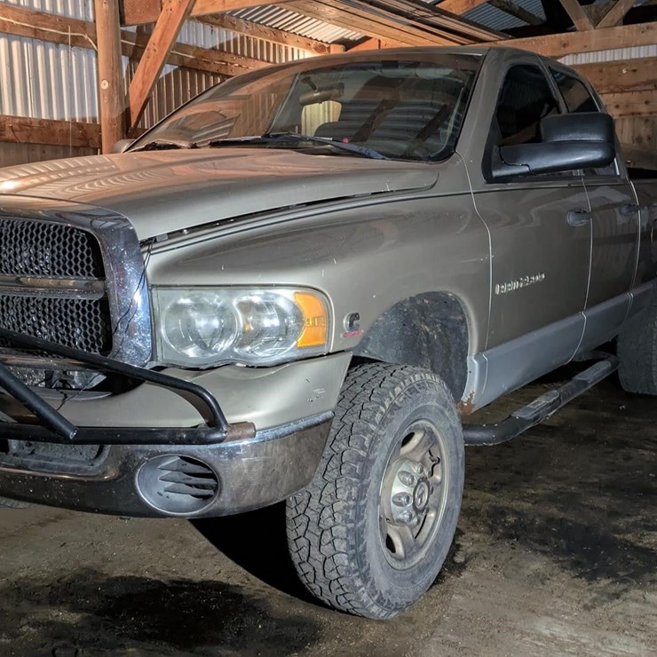2003 DODGE 2500