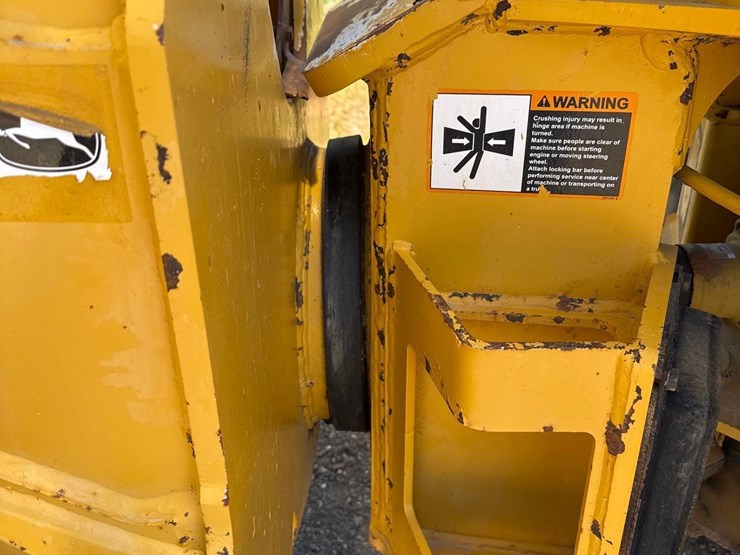 2012-deere-300d-ii-image-16