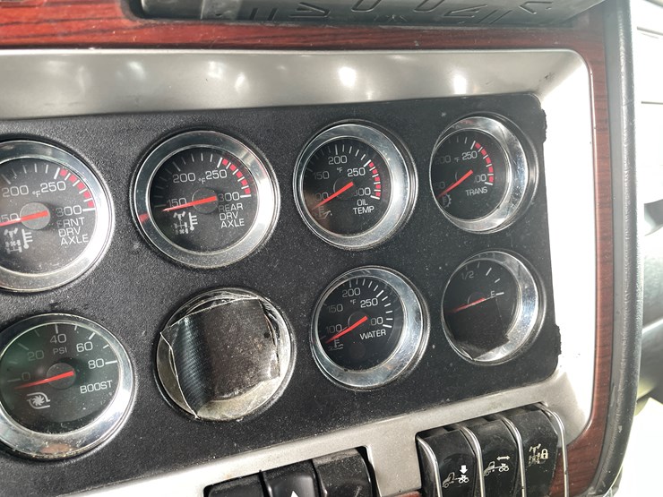 2006-caterpillar-c15-image-82