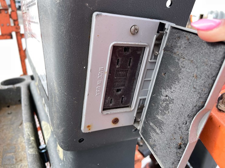 2006-jlg-450a-image-67