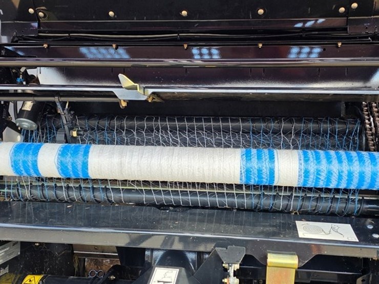 2023-case-ih-rb455-image-28