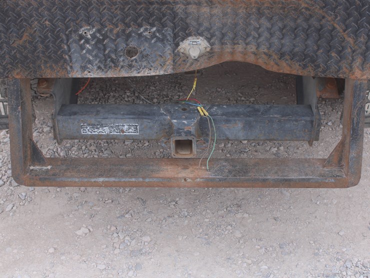 2000-chevrolet-k3500-image-15