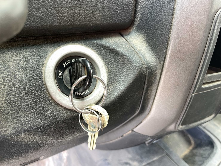 2016-dodge-2500-image-107