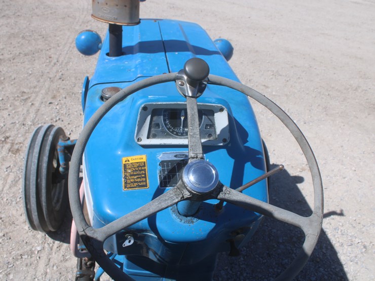 1966-ford-4000-image-25