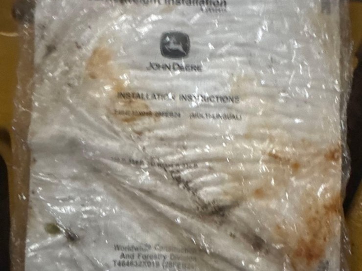 new-john-deere-counterweights-model-t464632x019-image-2