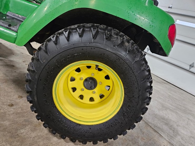 john-deere-x720-image-42