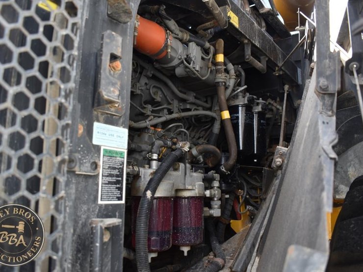 2015-kawasaki-95z7-image-33