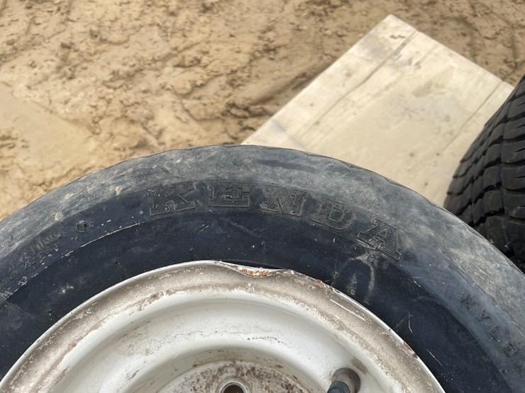 #3923-•-(5)-trailer-tires-image-21