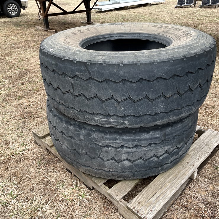 #10749 • (2) Michelin Semi Tires