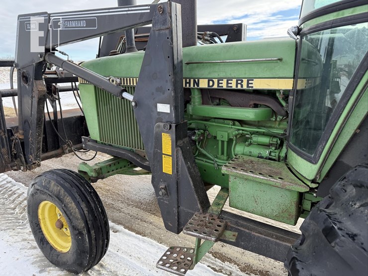 john-deere-4040-image-14