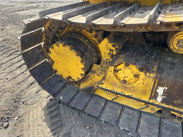 2021-komatsu-d51pxi-24-image-18