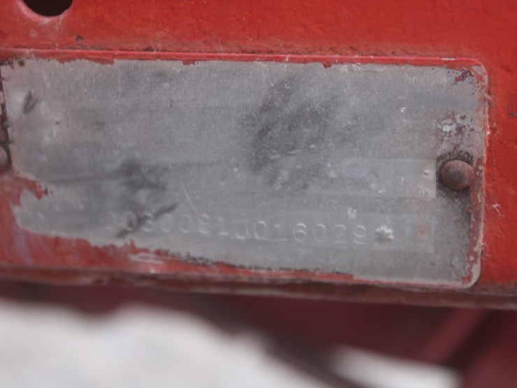 international-430-image-37