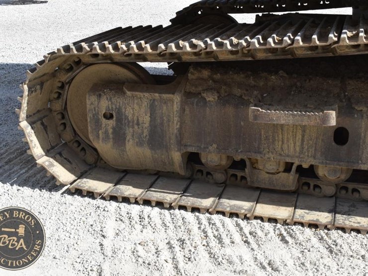2013-komatsu-pc360-lc-10-image-46