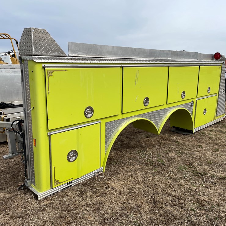 #10718 • One Side of Fire Truck Box