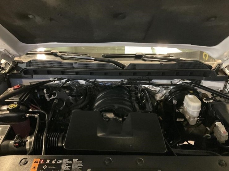 2017-chevrolet-silverado-1500-image-12