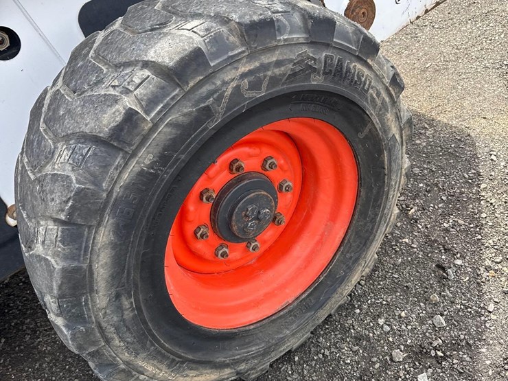 2007-bobcat-s250-image-14