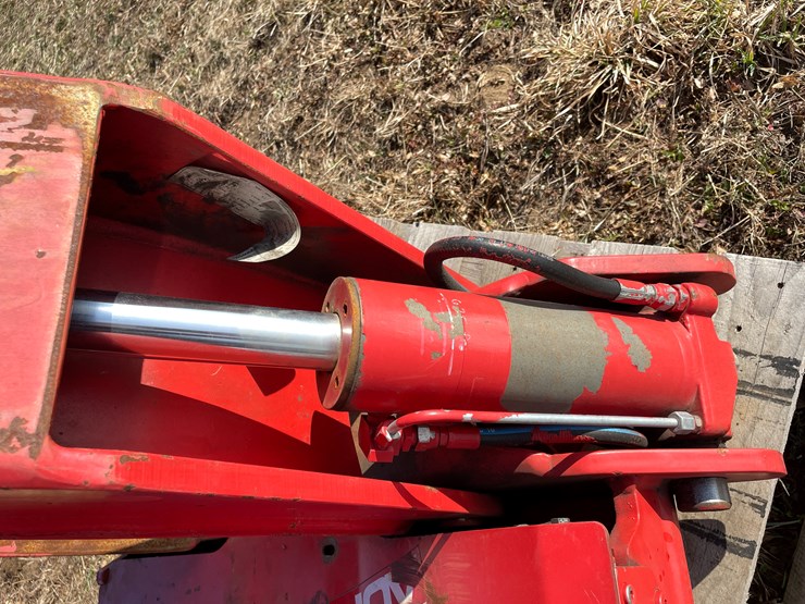 #10682-•-bolzoni-auramo-forklift-rotating-clamp-attachment-image-9