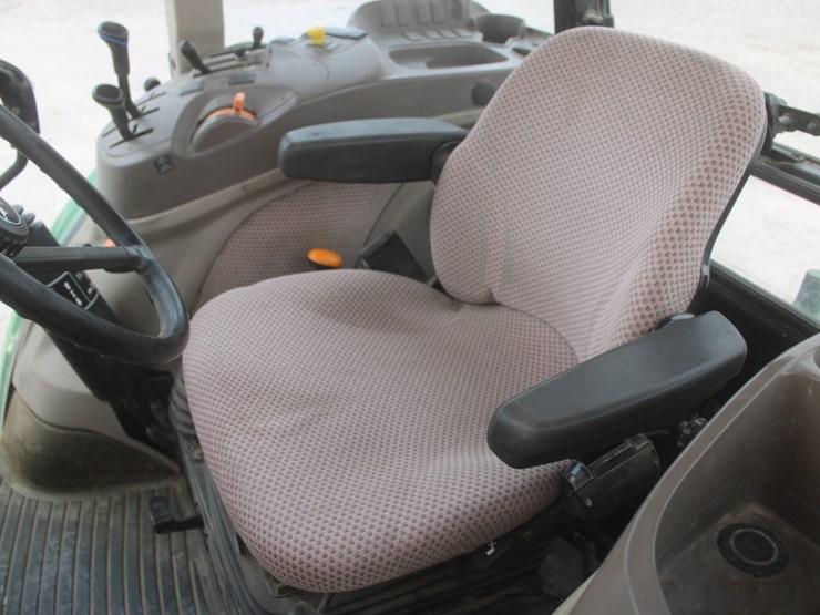 2013-john-deere-5100e-image-30