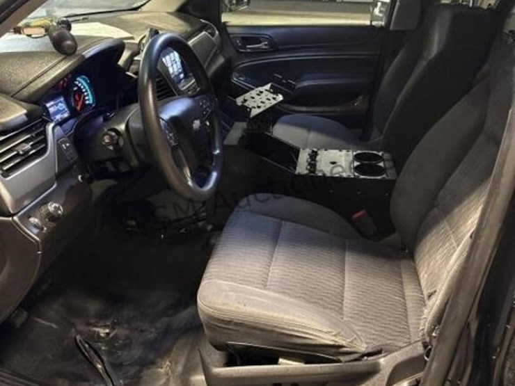 2019-chevrolet-tahoe-image-21