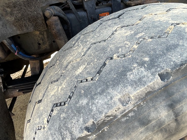 #401-•-1991-mac-rb688s-dump-truck-(has-mn-title)-image-127