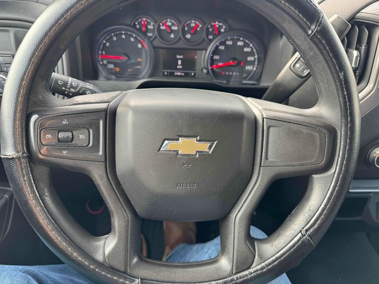 2020-chevrolet-silverado-1500-image-16
