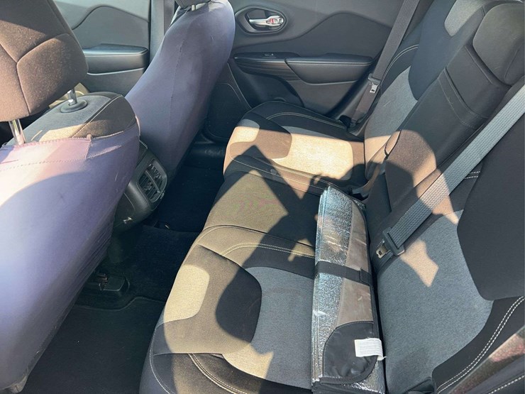 2014-jeep-cherokee-image-7