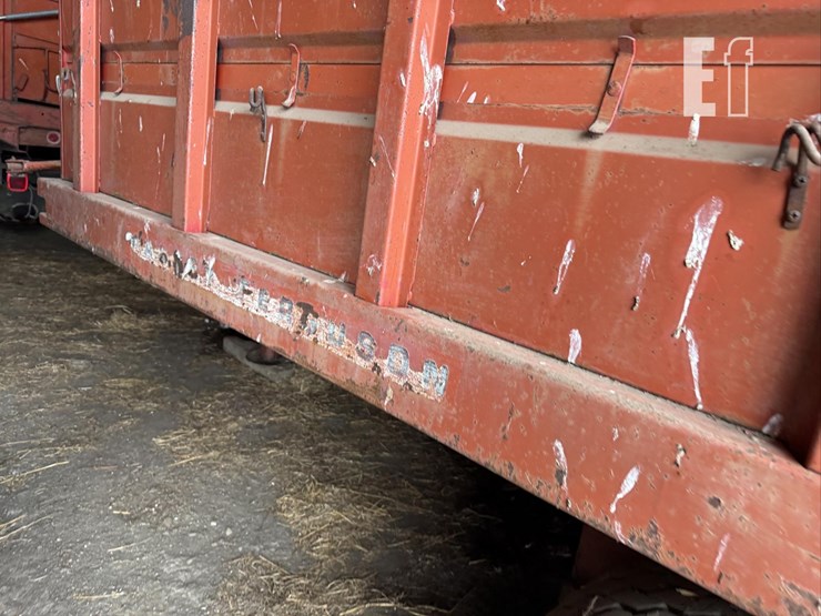 massey-14ft-gooseneck-grain-box-trailer-image-11