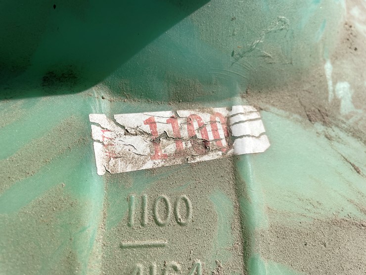 #3964-•-1,100-gallon-water-tank-image-5