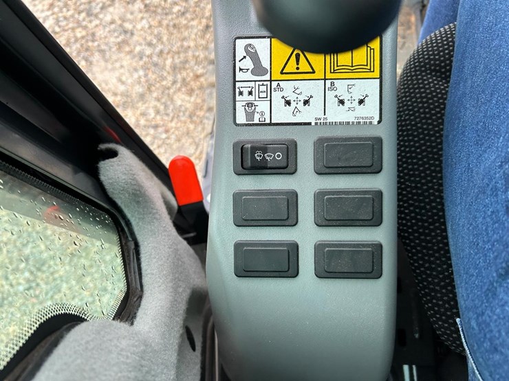 2026-bobcat-e35-image-26