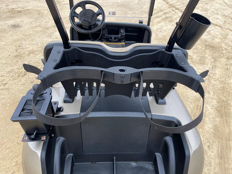 #605-•-ez-go-rxv-electric-golf-cart-image-35