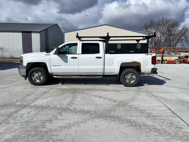 2015-chevrolet-1500-image-8