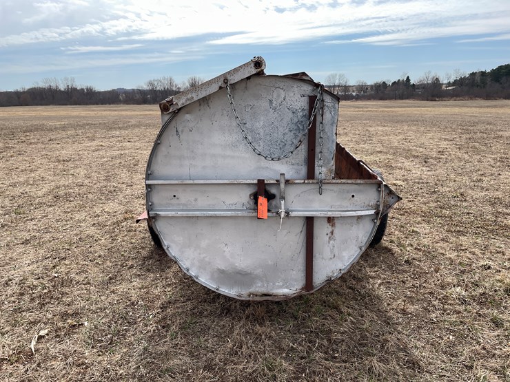 #211-•-slinger-style-manure-spreader-image-6