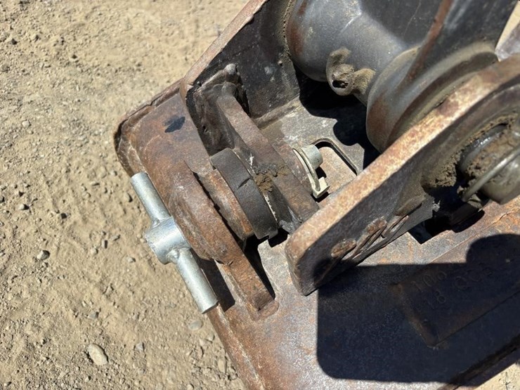 2020-bobcat-e26-image-13