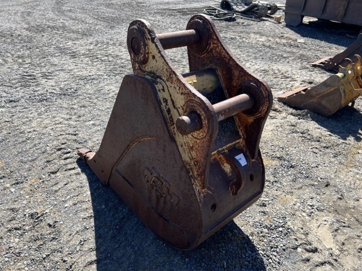 psm-24"-dig-bucket-image-4