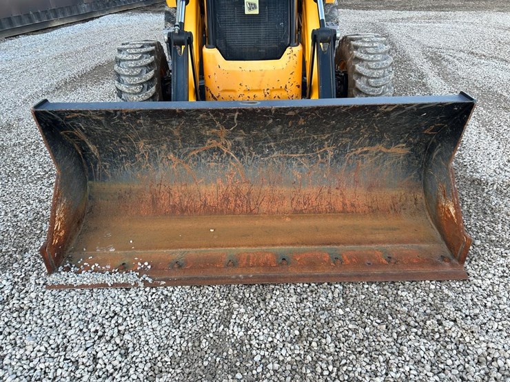 2021-jcb-3cx-image-8
