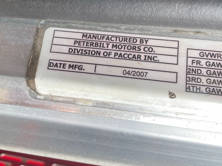 2008-peterbilt-386-image-76