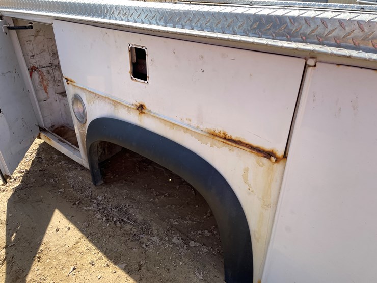 #3969-•-utility-truck-bed-image-18